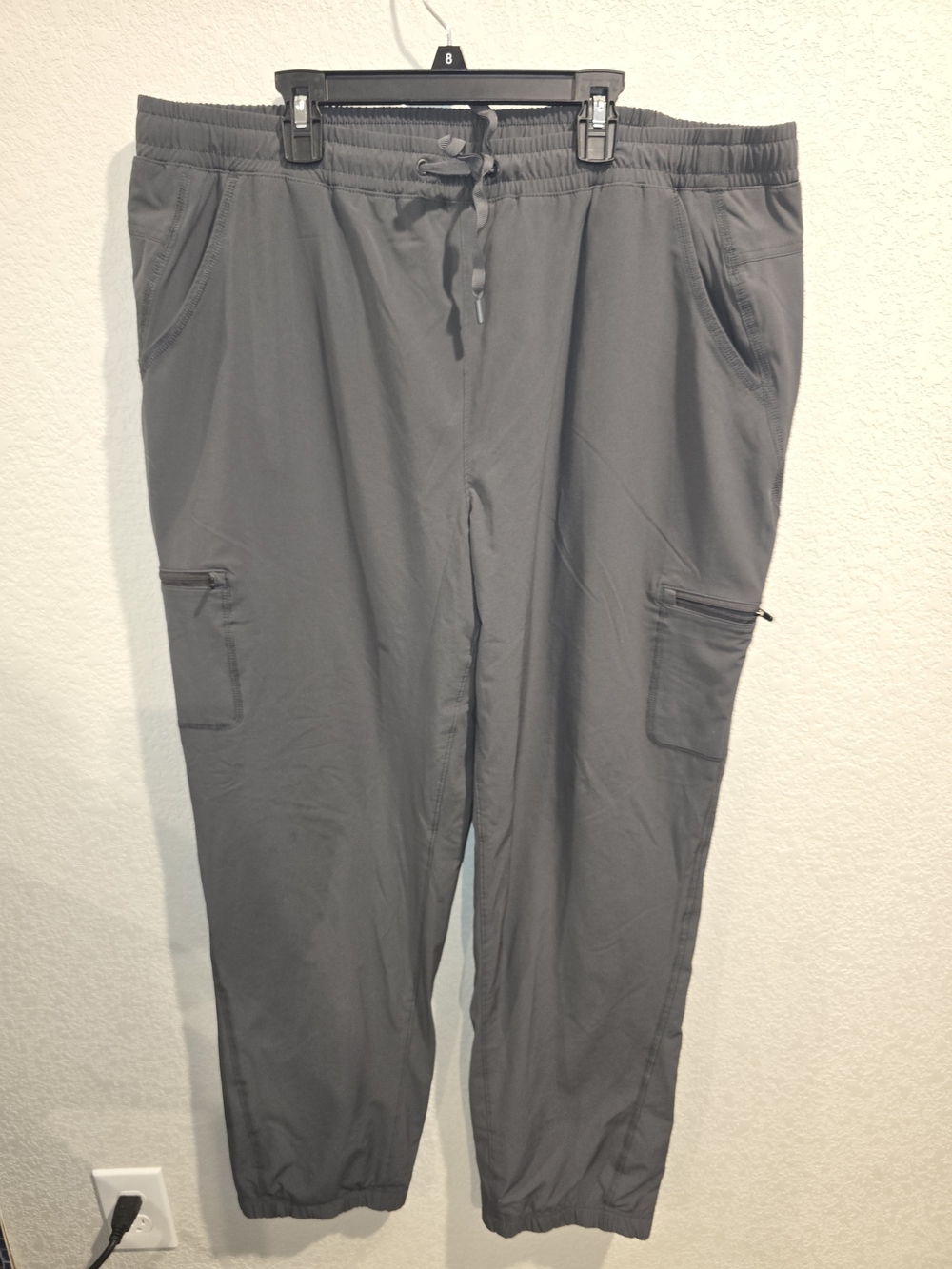 Eddie Bauer Women's Flexion Fleece-Lined Pull-On Cargo Pants - Dark Gray / Charc